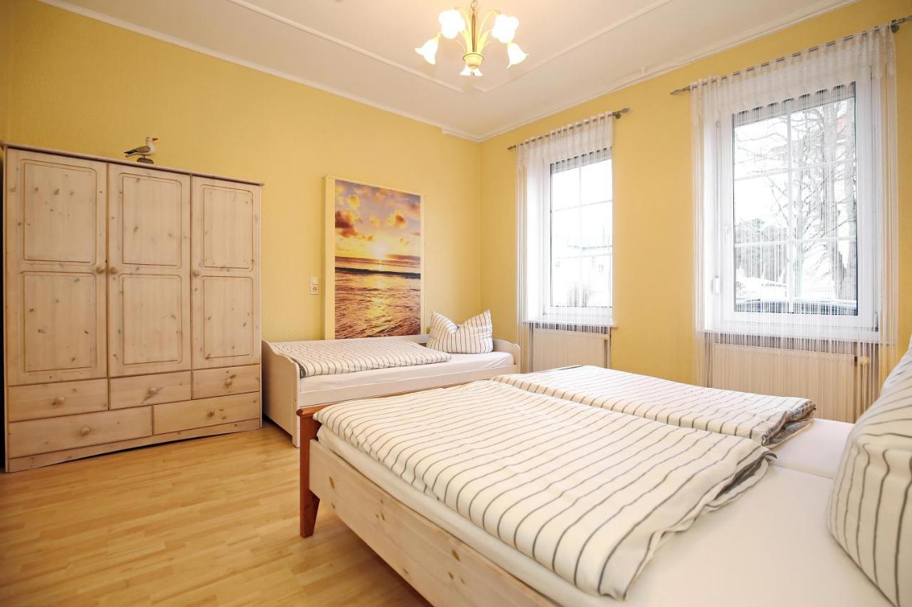 Haus Alexandra Wohnung 01 Ostseebad Kühlungsborn エクステリア 写真