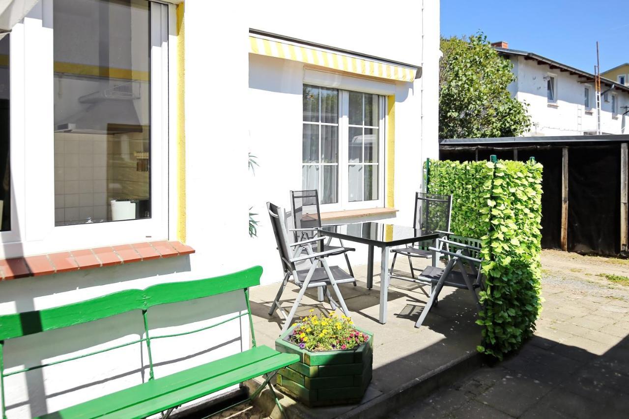 Haus Alexandra Wohnung 01 Ostseebad Kühlungsborn エクステリア 写真